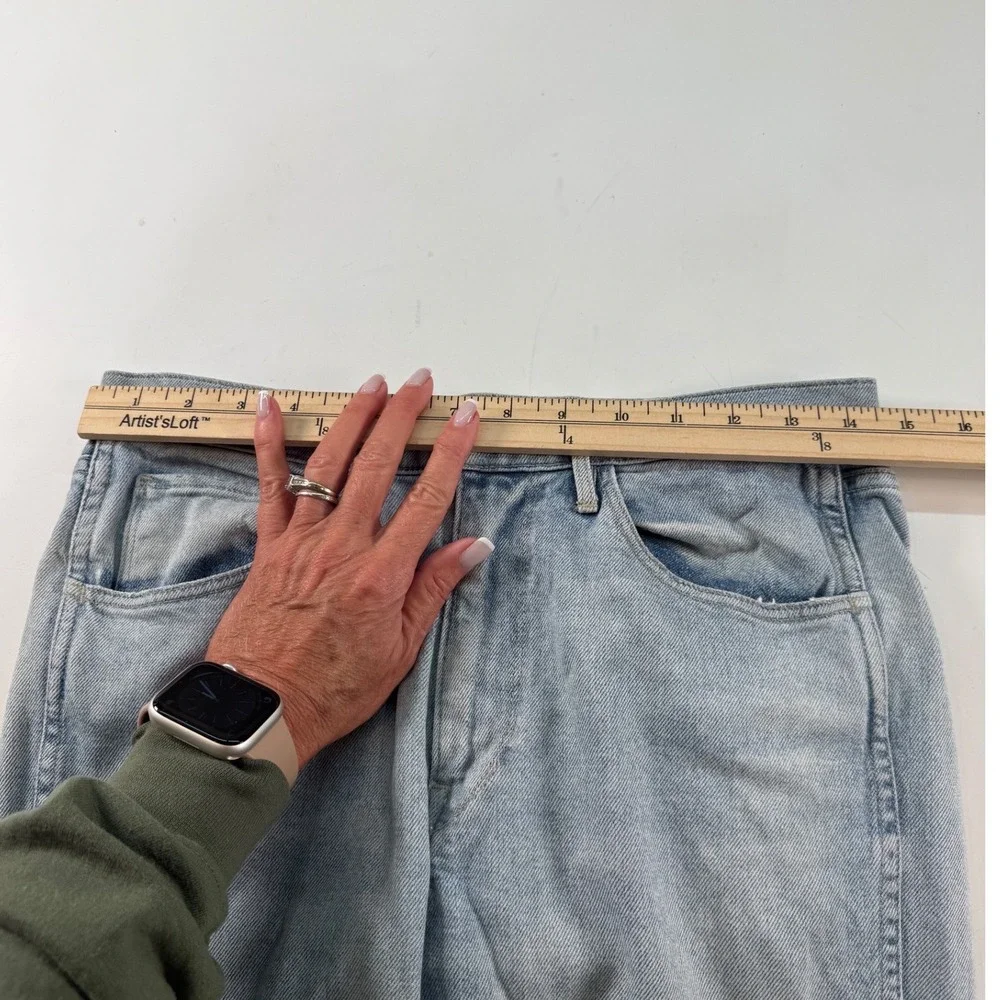 3x1 NYC Slim Straight Jeans Light Wash Size 27 Distressed Everyday Denim